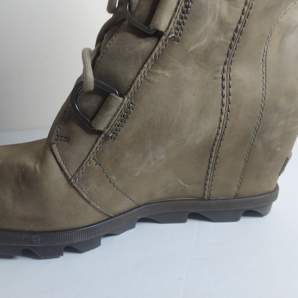 SOREL 8.5 Women's Taupe Lace-Up Boots - Picture 10 of 15